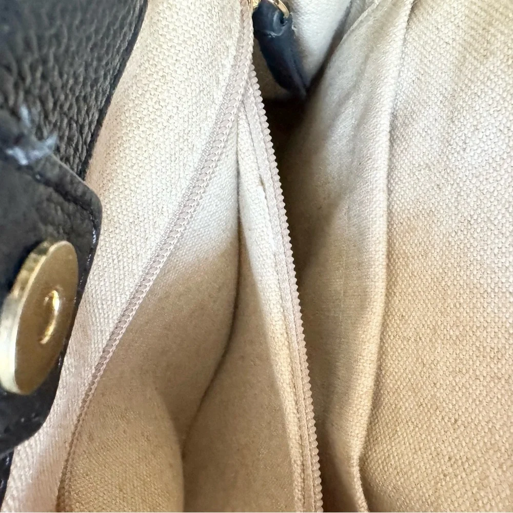Mark & Graham Essential Leather Tote Navy Monogram MEZ - Picture 12 of 12